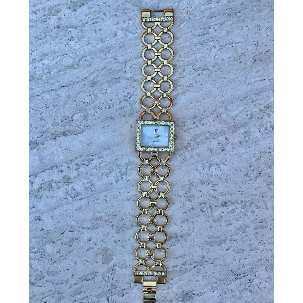 Elizabeth Taylor White Diamonds Gold Rhinestone Quartz Ladies Watch 8” Link Band